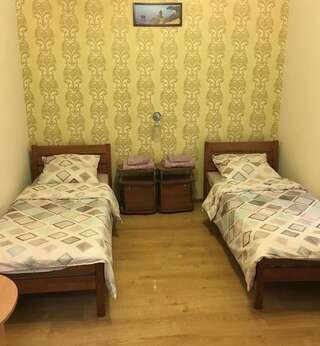 Отель TSARSKY КОМПЛЕКС Orikhiv Двухместный номер с 2 отдельными кроватями-5